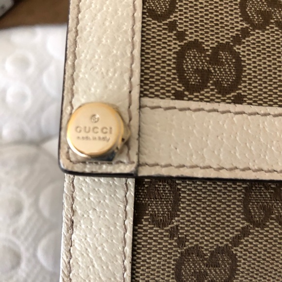 100% Authentic Gucci Hobo Handbag and Gucci Wallet - Picture 3 of 8